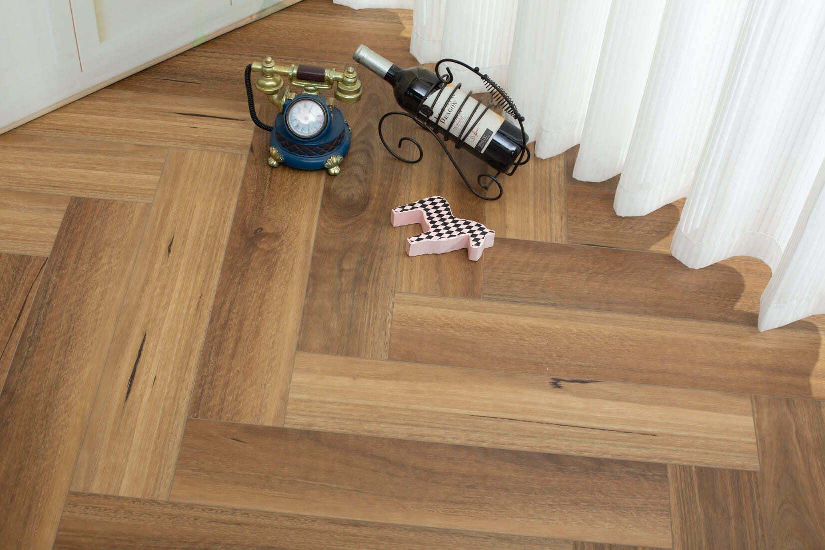 Плитка SPC "OneFloor" 3027 А,В  ЁЛКА (640*128*4 мм) — купить в Нальчике