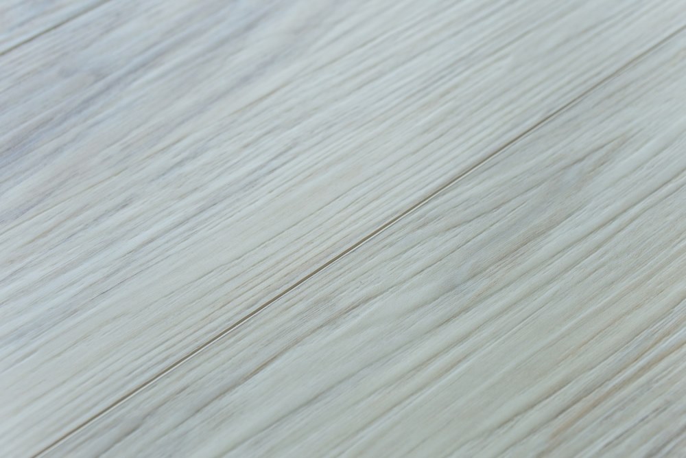 Замковая ПВХ плитка "Art Tile" Клён Жемчужный (1220*152*5 мм) — купить в Нальчике