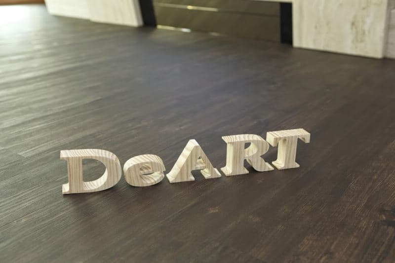 Кварцвиниловая плитка "DeArt Floor" Lite Орех Пекан (935*187*2,0мм) — купить в Нальчике