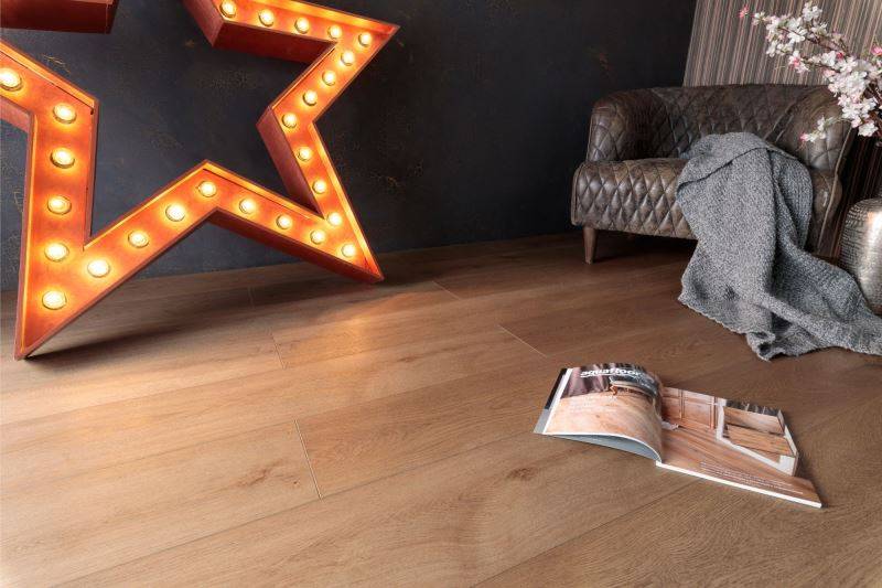 Замковая ПВХ плитка "Aquafloor" AF8024XXL (1800*228*8 мм) — купить в Нальчике