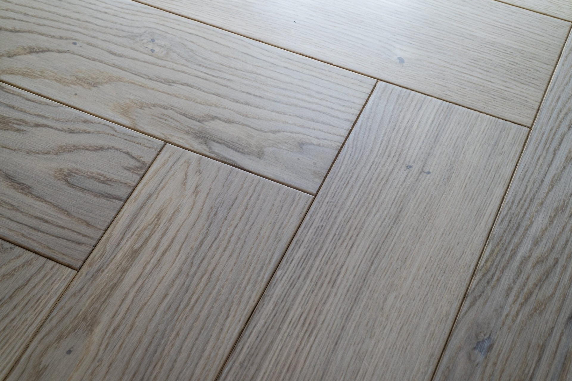 Инженерный паркет «Damy Floor» Ванильный (укладка елочкой) — купить в Нальчике