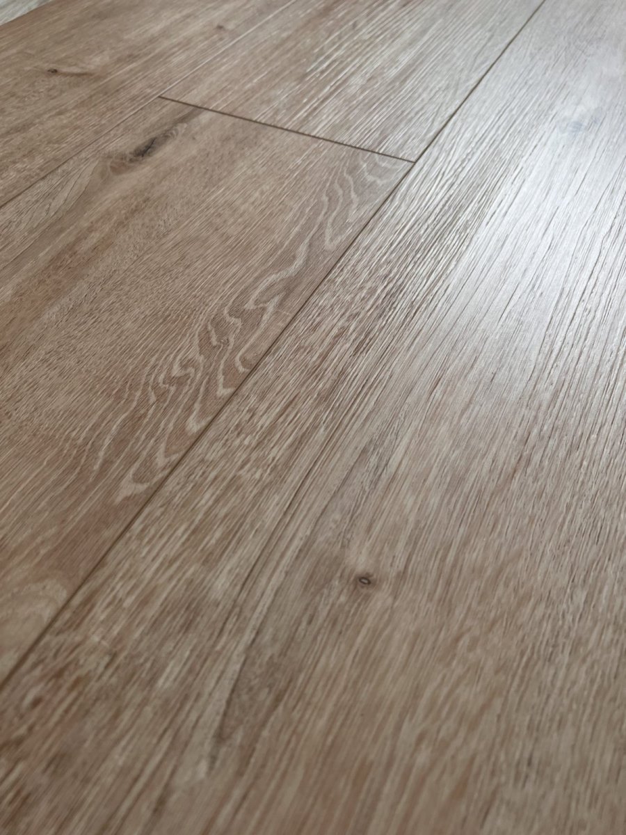 SPC ламинат "OneFloor" ЕСО 5062 (4V фаска) (1220*184*4 мм) — купить в Нальчике