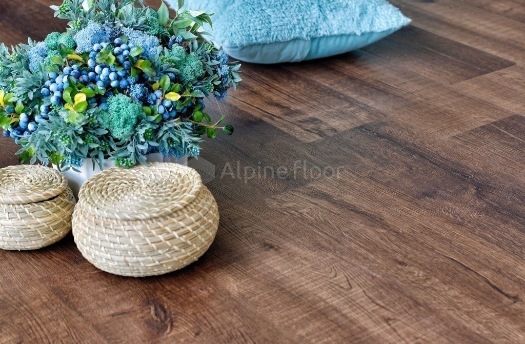 Замковая ПВХ плитка "Alpine Floor" Дуб Мокка Синхронное тиснение  (1220*183*6мм) — купить в Нальчике