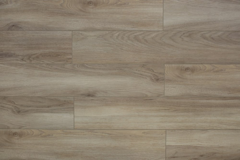 Замковая ПВХ плитка "Art Tile" Клён Фог (1220*152*5 мм) — купить в Нальчике