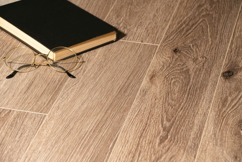 Виниловый ламинат "Bonkeel" Style Дуб Матира (1200*125*4 мм) — купить в Нальчике