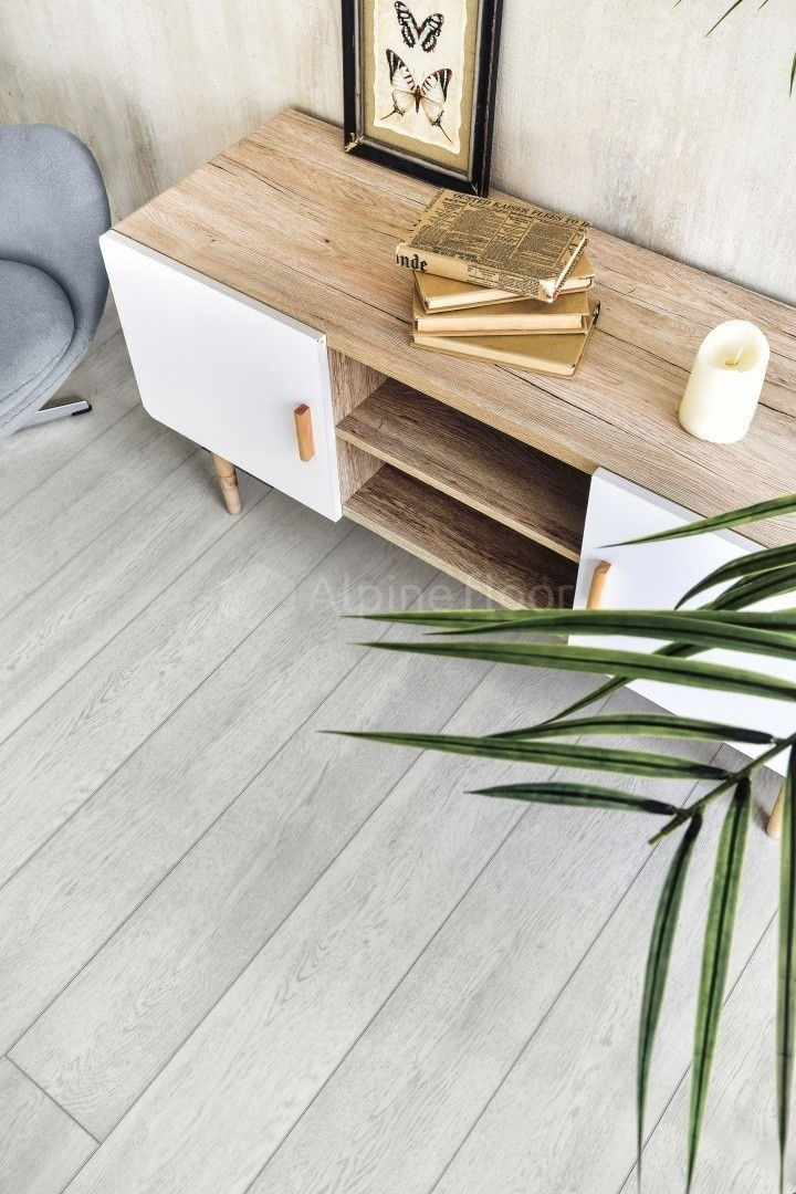 Замковая ПВХ плитка Зимний лес  (1220*183*6мм) — купить в Нальчике