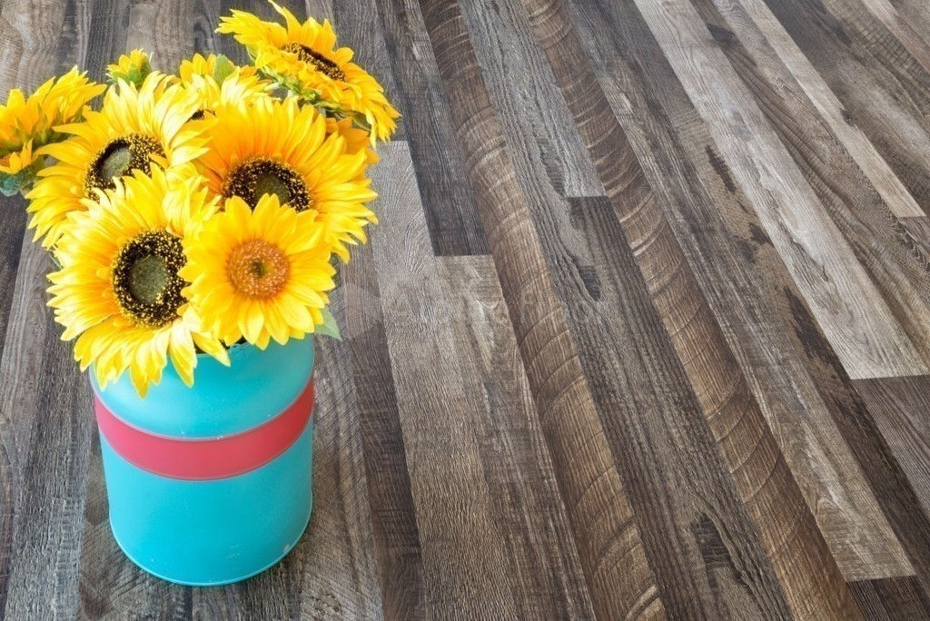 Кварцвиниловая плитка "Alpine Floor" Орех Состаренный  (1219*184*2мм) — купить в Нальчике