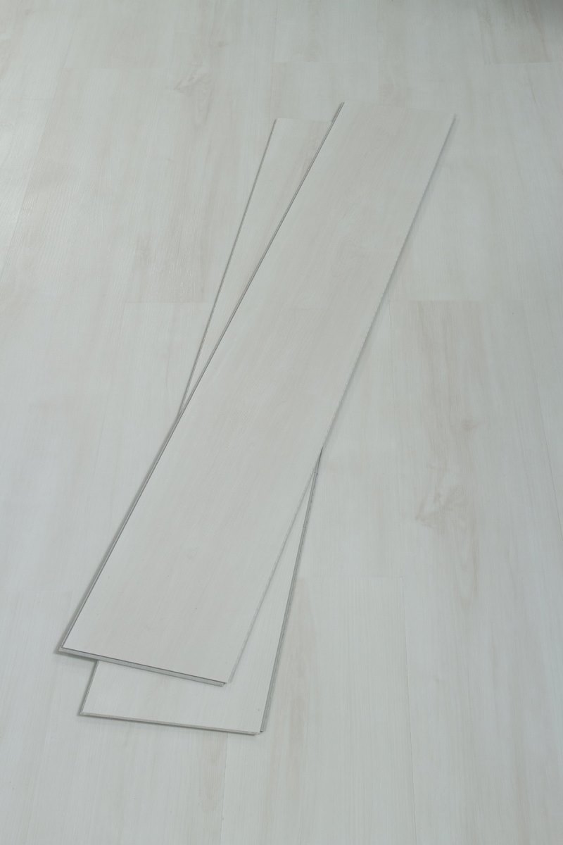 SPC ламинат "OneFloor" ЕСО 8055 (1220*184*4 мм) — купить в Нальчике