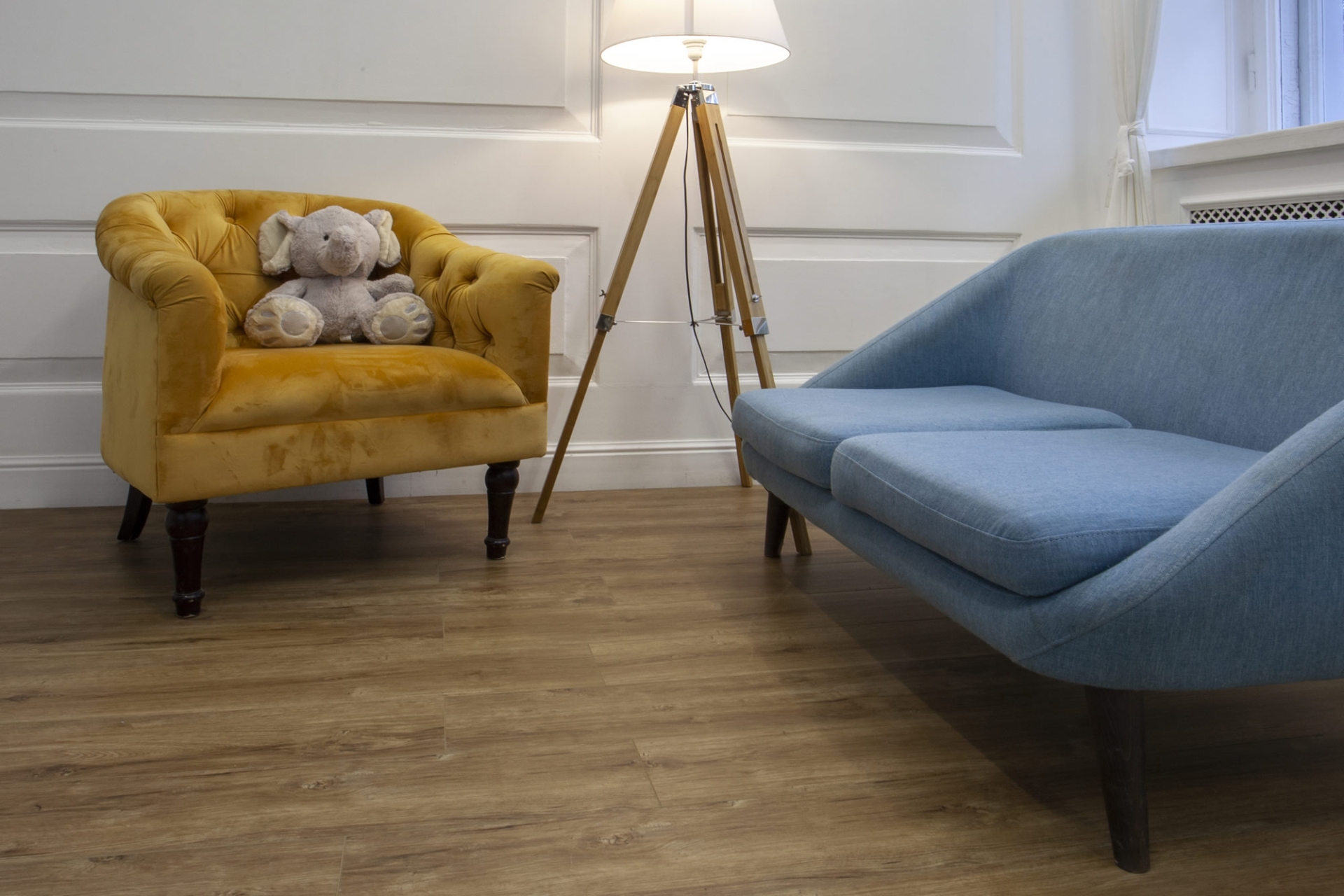 Усовершенствованная кварц-виниловая плитка «Damy Floor» Дуб Имбирный (1227*187*2,5 мм) — купить в Нальчике