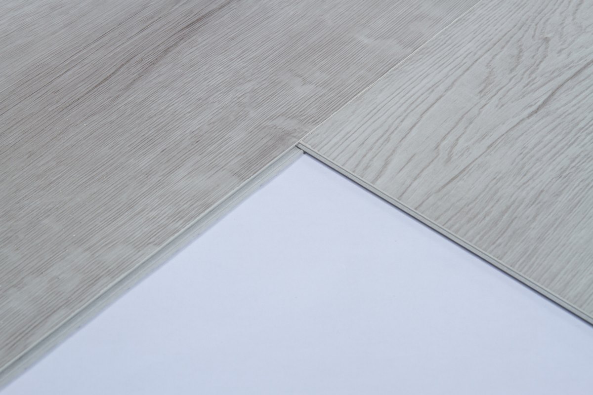 SPC ламинат "OneFloor" ЕСО 5050 (4V фаска) (1220*184*4 мм) — купить в Нальчике