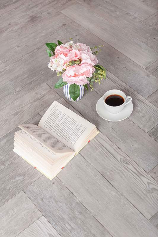 Замковая ПВХ плитка "Aberhof" Carmelita 1687 (615*123*5 мм) — купить в Нальчике